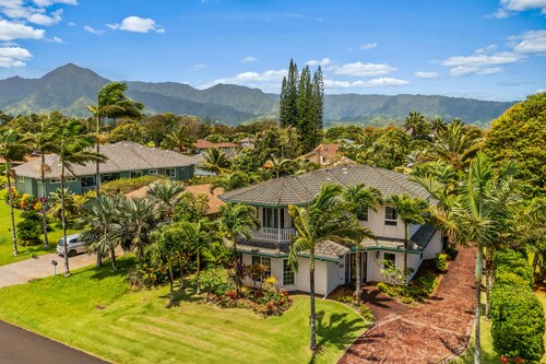 Princeville Beaches AC Lux Home 4BR 3.5Ba at Queen's Bath + Mountain Views

