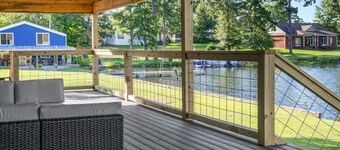 PJinx and Grace Peaceful Lake front 3BR/2ba