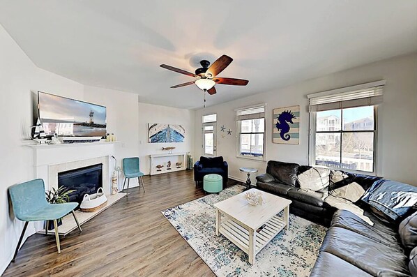 Smart TV, fireplace, video games, ping pong