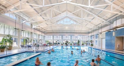 Bayside Resort Golf Club Townhome-Walk to pool, playground, tennis. Sleeps 11