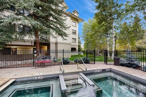 Pool - Ski-in, Ski-Out Beaver Creek Penthouse w/Fast WiFi, Shared Hot Tub, & Fireplace (Beaver Creek)