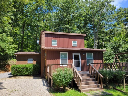 Minutes from Mammoth Cave and Nolin Lake!