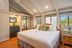 2 bedrooms, iron/ironing board, free WiFi, bed sheets - International Colony Club 13 Beautifully Furnish Kaanapali Cottage near Beach (Lahaina)