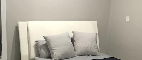 1 soverom og internettilgang