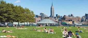 HUGE Sun-kissed 3BR 1 Stop to NYC