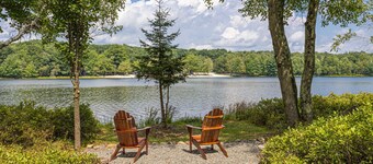 Lake Front Lodge Hot tub fire pit Kayak