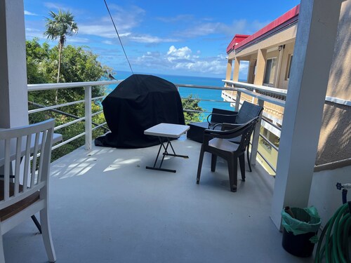 Studio cozy and quiet, saint thomas 