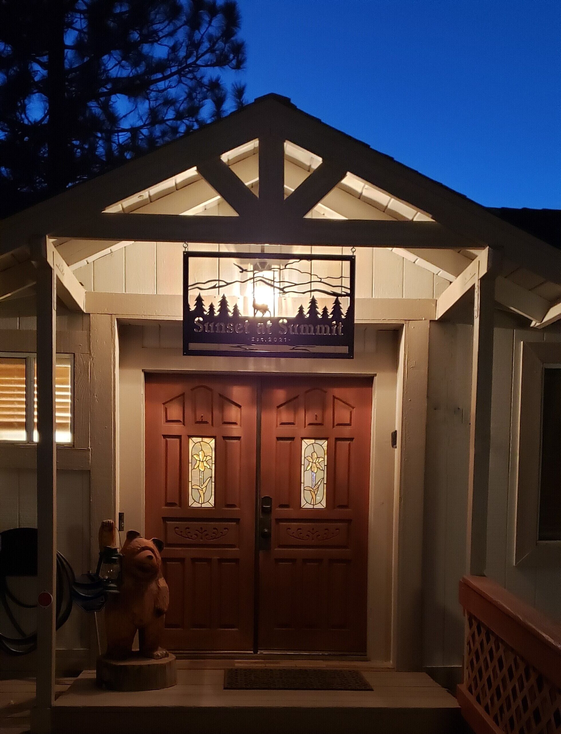 Welcome to Sunset at Summit!