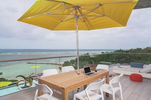 Outdoor dining - Newly Expanded! Lavish & Exclusive Beachfront Mansion.  (ARUBA)
