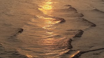 Nära stranden och strandhanddukar