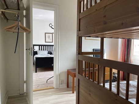Decoración personalizada, muebles diferentes y escritorio