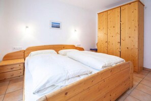 3 bedrooms, travel crib, free WiFi - Chalet in Filzsteinalpe near Ski Slopes (Hochkrimml)
