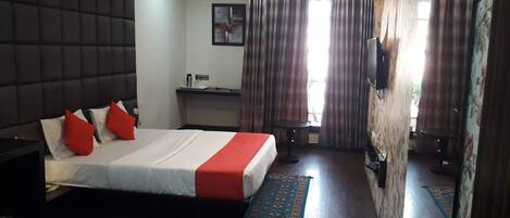 Premium bedding, free WiFi, bed sheets