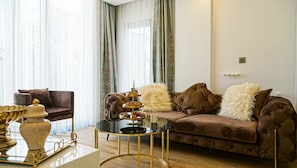 Apartment | Living area