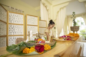 Reception - Maharishi Ayurveda Boutique Wellness Retreat (Narendranagar)