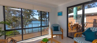 Wybalena - set on a deep-water frontage in North Arm Cove