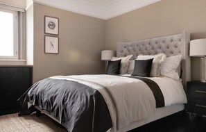 1 bedroom, iron/ironing board, travel cot, free WiFi - The Leicester Square Apartment by HoK Living (London)