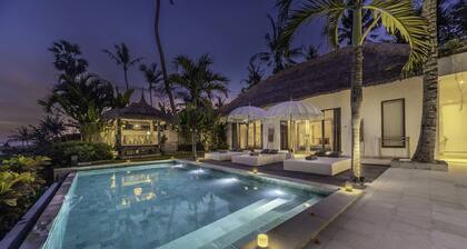 Truly a Luxury Hidden Jewel in Paradise! Private, Romantic and Breathtaking!
