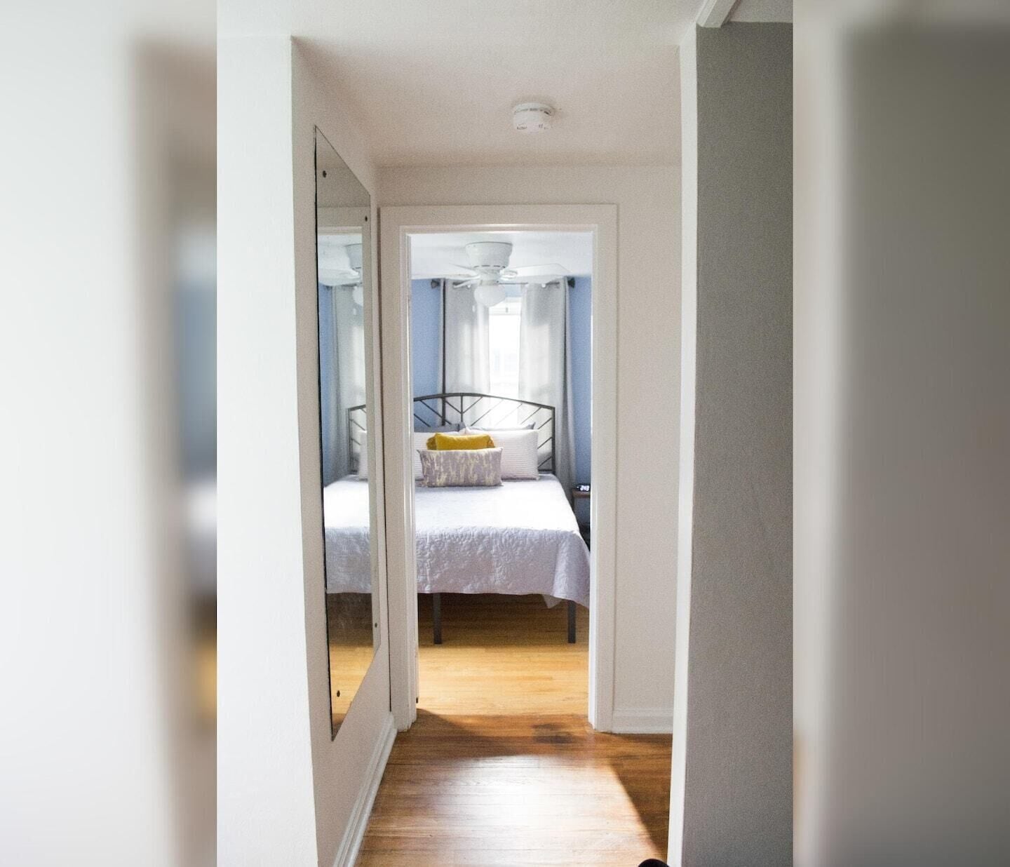 3 bedrooms, iron/ironing board, travel crib, WiFi (free)