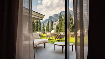 Chambre Standard Double ou avec lits jumeaux, vue jardin | Terrasse/Patio