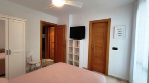 2 bedrooms, in-room safe, iron/ironing board, travel cot