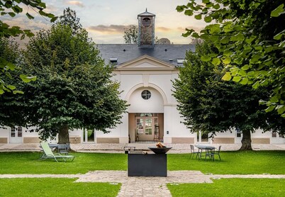 Domaine de Maffliers apartment for up to 8 people. Large Tribe option available