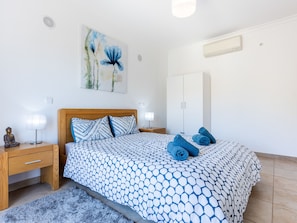 2 chambres, Wi-Fi, draps fournis