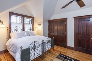 3 Schlafzimmer, Bügeleisen/Bügelbrett, kostenloses WLAN, Bettwäsche