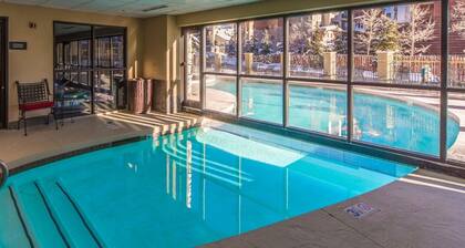 Grand Lodge Condo In The Heart Of Mt Crested Butte 1 Bedroom Condo - No Cleaning Fee! by RedAwning