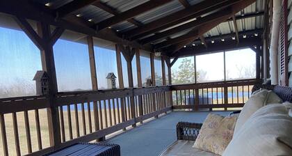 Escape to Calcasieu Lake Lodge-Premier Fishing and Family Getaway