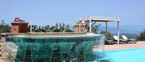 Piscine extérieure