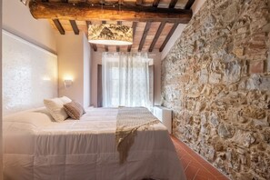 7 Schlafzimmer, Bügeleisen/Bügelbrett, kostenloses WLAN, Bettwäsche