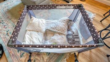 2 camere, ferro/asse da stiro, culla da viaggio, Wi-Fi gratuito