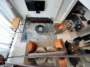 TV - Luxurious Two Bedroom Duplex  at Embassy Gardens (Accra)