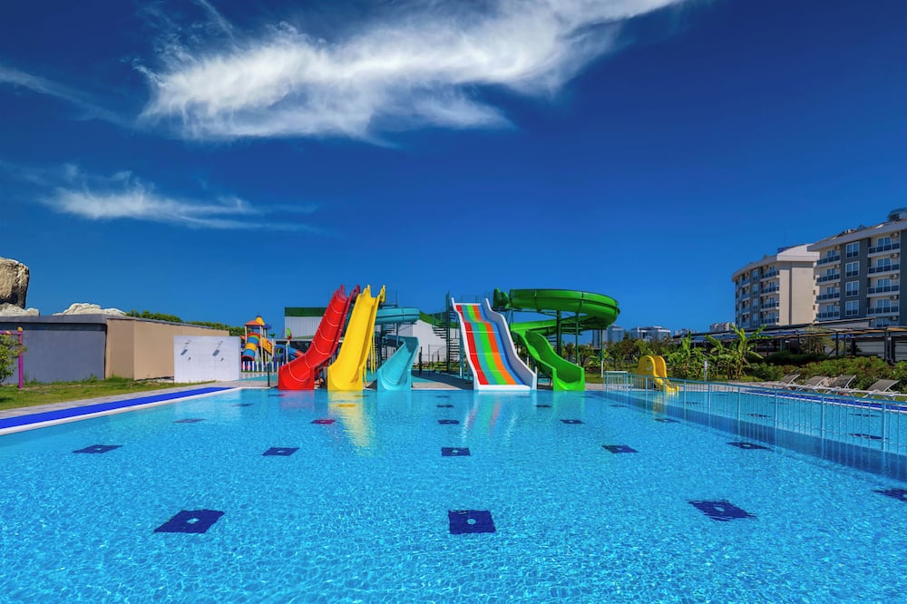 Palmora Lara Hotel