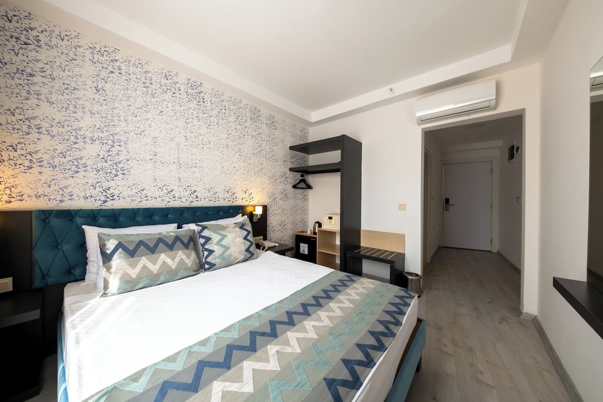 Chambre Double Standard, 1 lit double