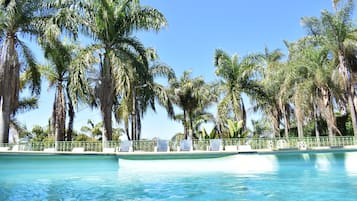 Piscina all'aperto