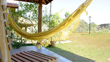 トラディショナル シャレー | 1 室のベッドルーム、ミニバー、WiFi (無料)、ベッドシーツ