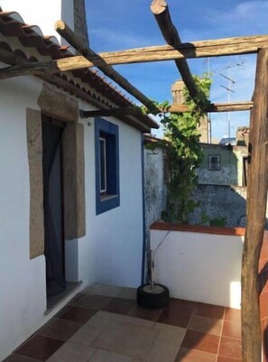 تفاصيل الفندق من الخارج