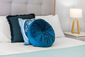 4 bedrooms, desk, iron/ironing board, travel cot