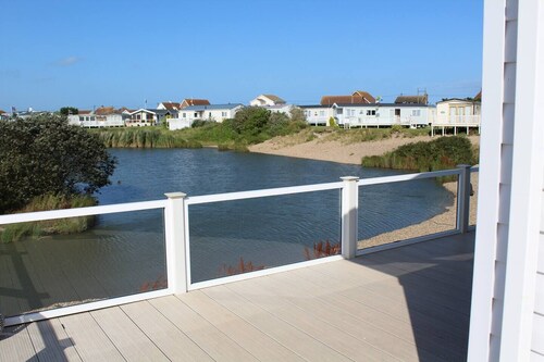 Water Side Lodge At Romney Sands Holiday Park