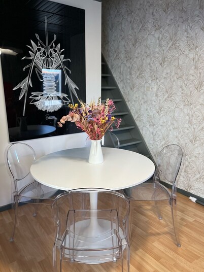 ♥️PEPITE♥️ In the heart of Le Pouliguen, at the foot of the market and the port, 5 minutes from the beach.