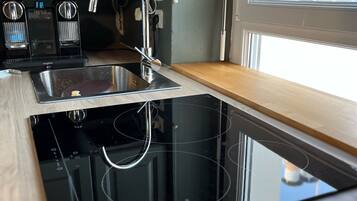 KylskÄp, mikrovÄgsugn, ugn och diskmaskin