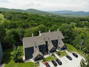 Exterior - TreeTops- AC, Pool, Tennis, Close to Resort/Biking (Killington)
