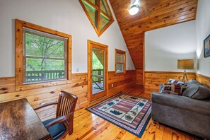 Smart TV, fireplace, video games, offices