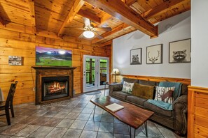 Smart TV, fireplace, video games, offices