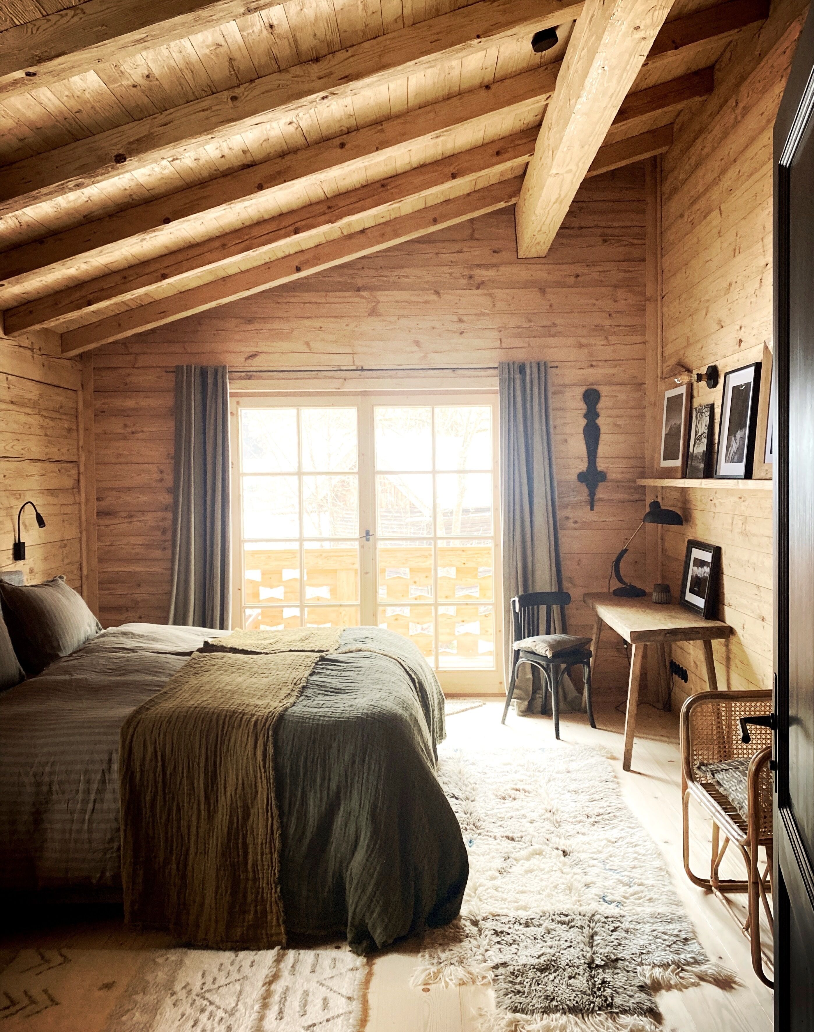 3 chambres, fer et planche à repasser, lit parapluie, Wi-Fi gratuit