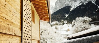 NEW! Mountain CHALET by Stefan Glowacz with fantastic mountain views