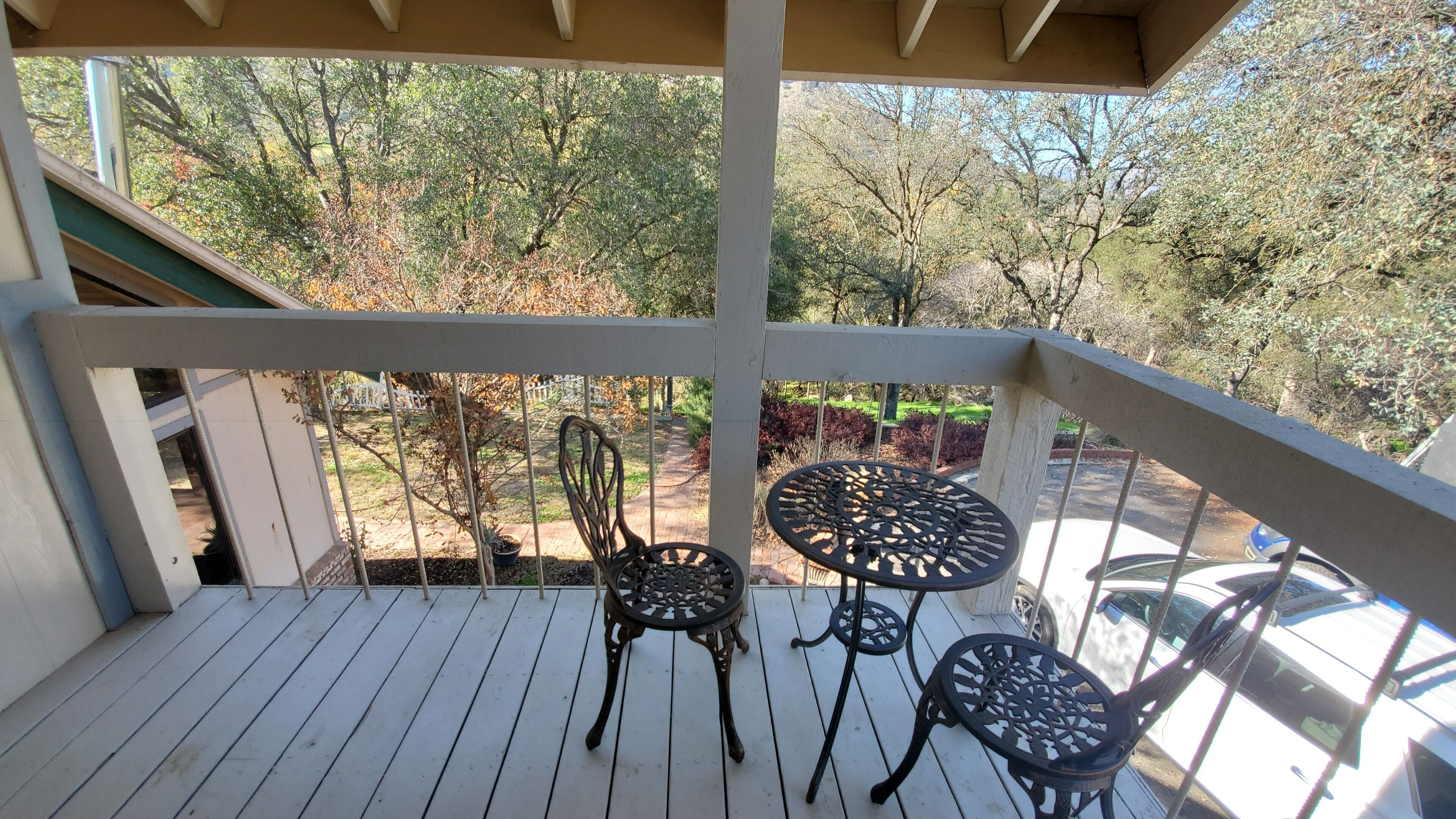 屋外ダイニングエリア