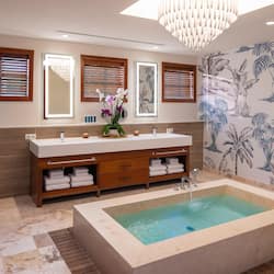 Hypo-allergenic bedding, free minibar, in-room safe, blackout drapes